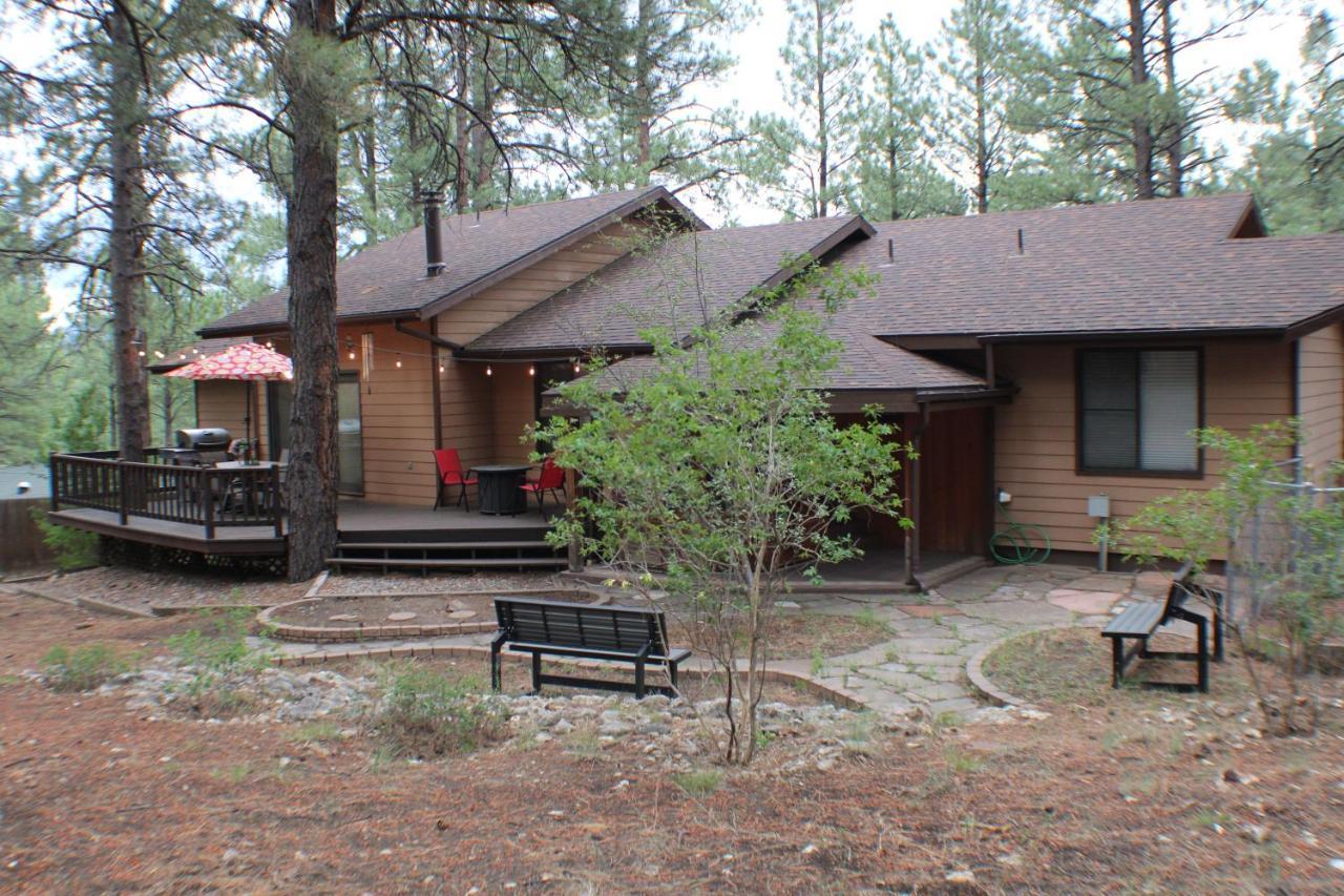 Kathys Cabin, King Bed, Hot Tub, Near-Nau & Downtown Attractions, Perfect Year-Round Mountain Getaway Flagstaff Eksteriør billede